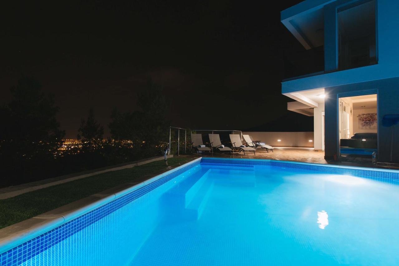 Villas Alfa & Omega Klis Exterior photo